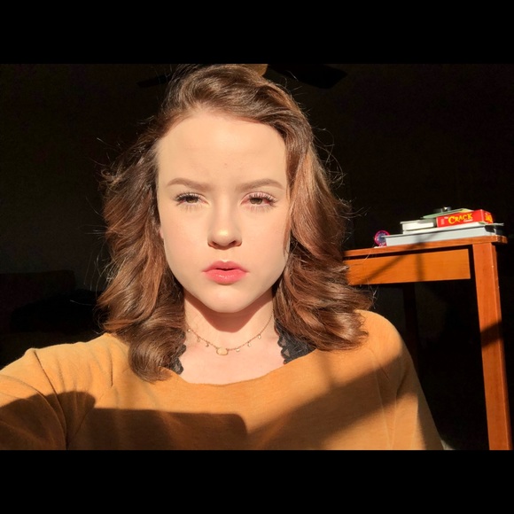 meet your posher!!! - Picture 4 of 8